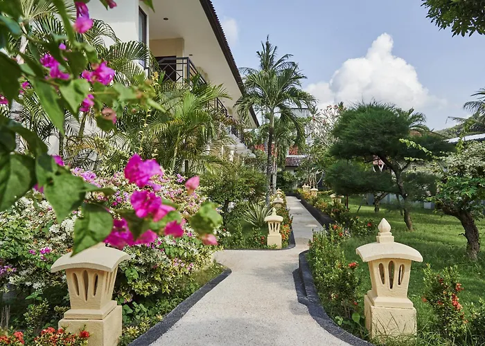 Rossa Garden Boutique 3*